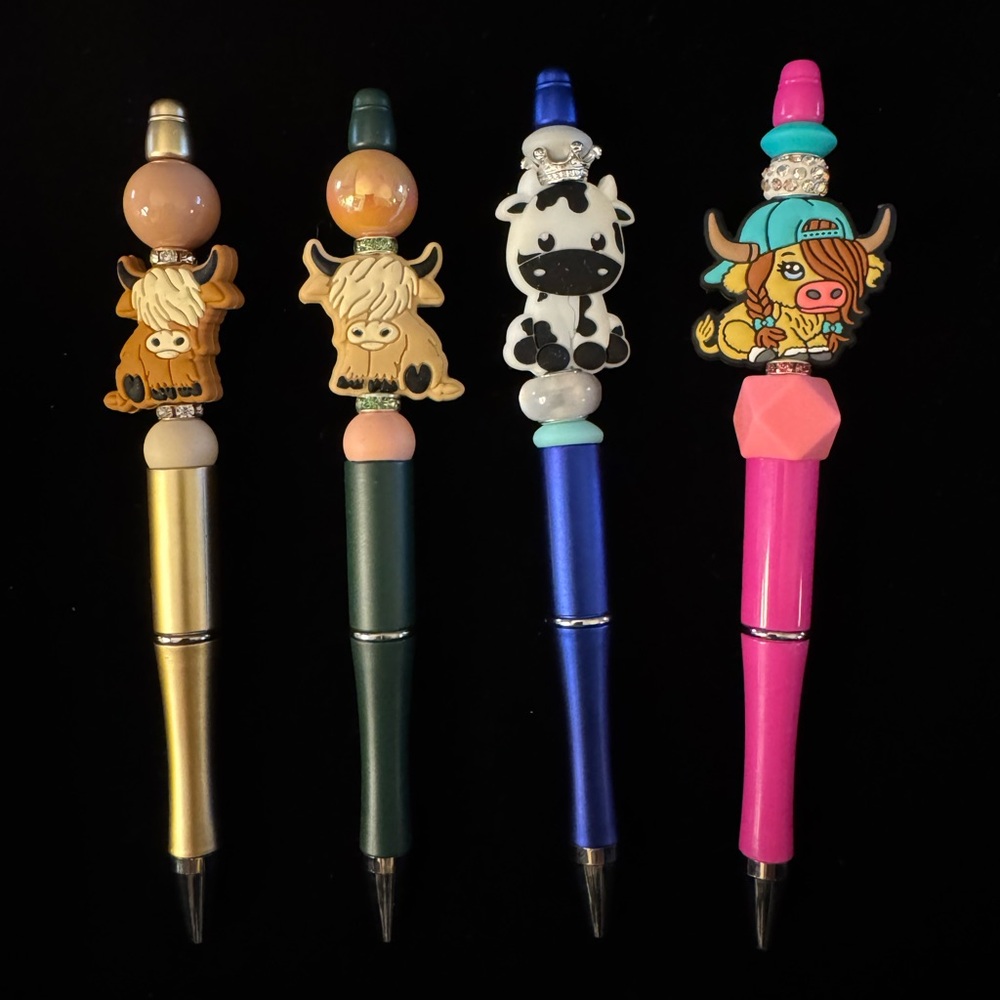 Handmade Beaded Cow Pens - You Choose 1 🧁